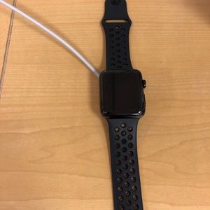 Apple Watch Series 3 - cellular - 42mm